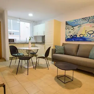 Letmalaga Economy Young Clemens Apartamento Málaga